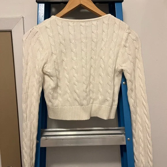 Brandy Melville cardigan - Picture 2 of 2